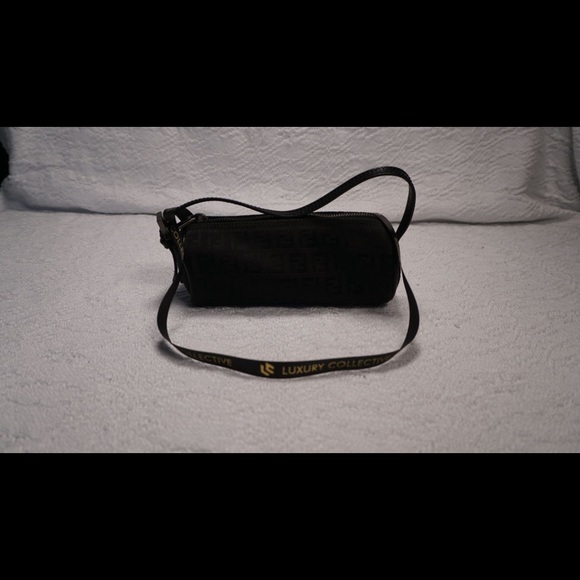 ❌❌❌SOLD❌❌❌ Fendi Mini Tubular Bag - Picture 4 of 13